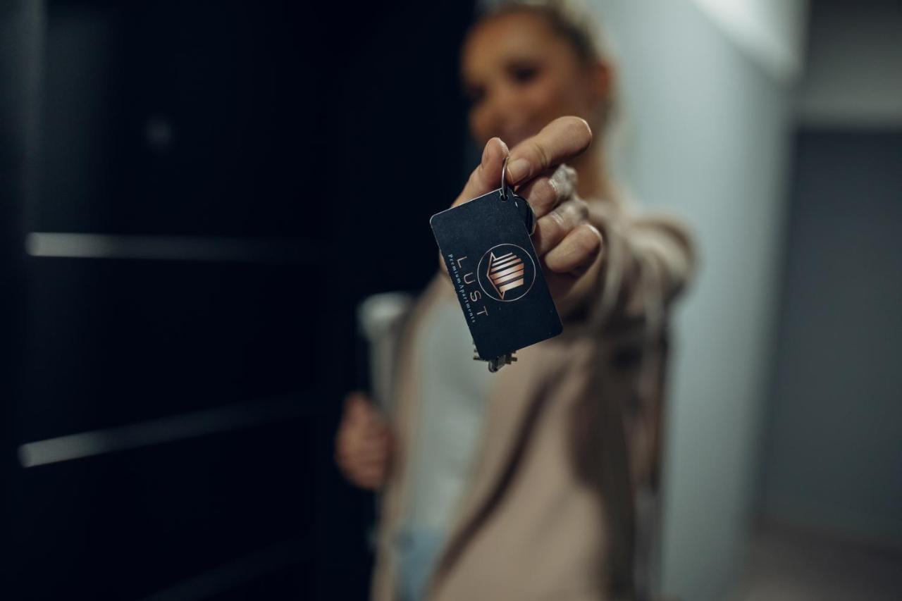 Lust Premium Apartments Kragujevac Luaran gambar