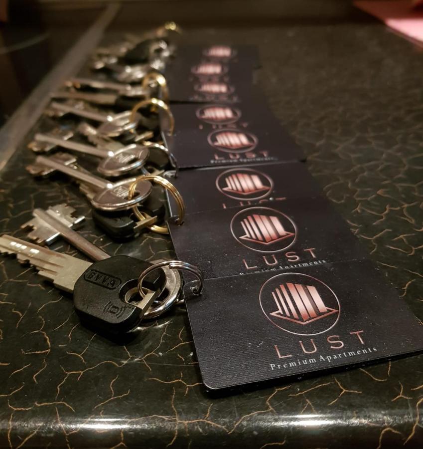 Lust Premium Apartments Kragujevac Luaran gambar